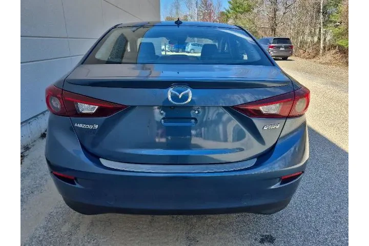 $6999 : Mazda Mazda3 2017 Touring 4d image 5