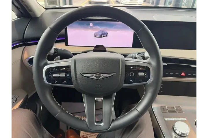 $60 : Genesis GV70 2026 AWD 2.5T S image 5
