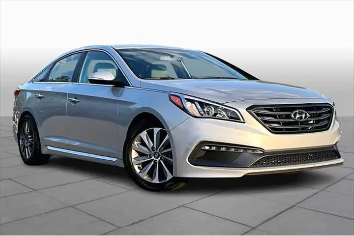 $10944 : Hyundai SONATA 2015 Sport 4d image 2
