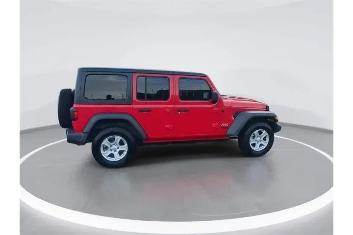 $26888 : Jeep Wrangler Unlimited 2021 image 9