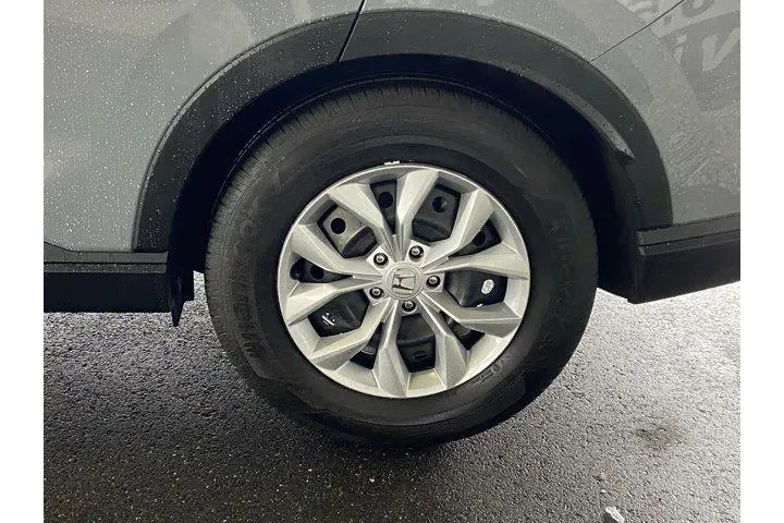 $26687 : Honda CR-V 2025 LX 4dr SUV image 10