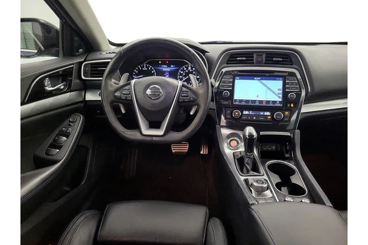 $18998 : Nissan Maxima 2017 3.5 SR 4d image 10