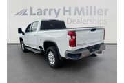 Chevrolet Silverado 2500HD 2 thumbnail