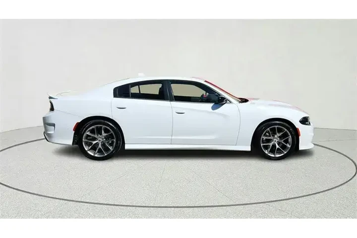 $25056 : Dodge Charger 2023 GT 4dr Se image 2