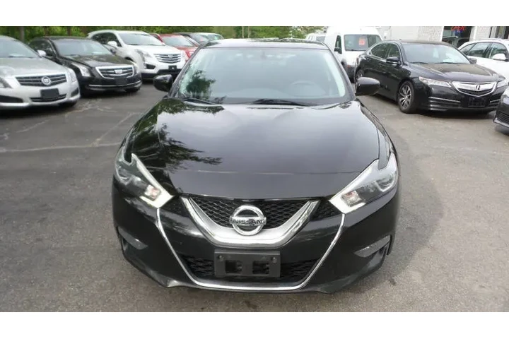$12975 : 2017 Maxima 3.5 SV image 3