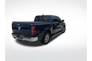$35796 : Ram 1500 2022 4x2 Laramie 4d thumbnail