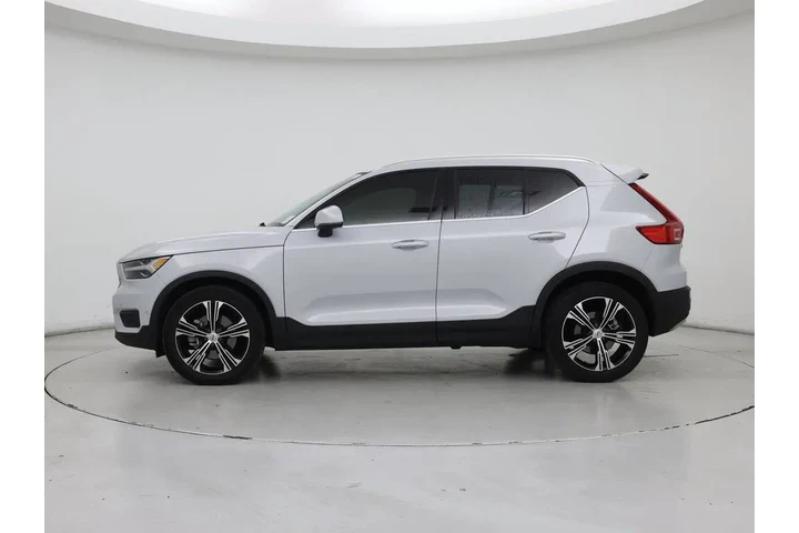$28998 : Volvo XC40 2022 AWD T5 Inscr image 3