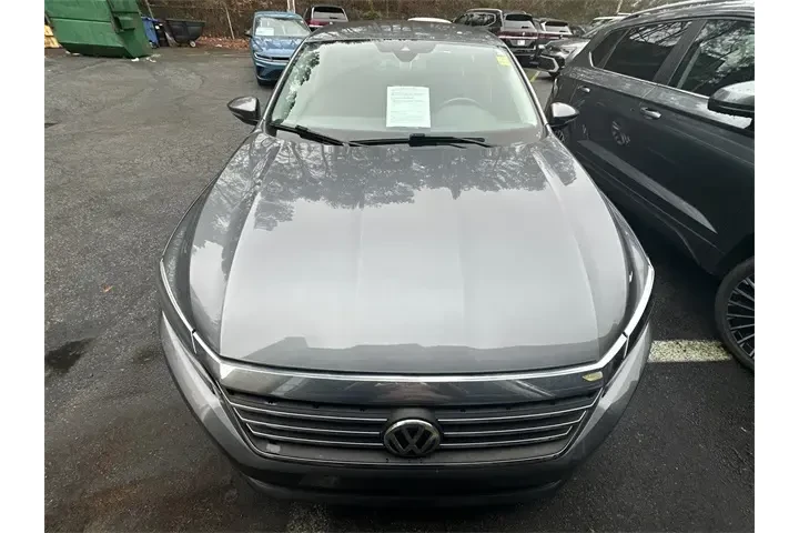 $10811 : Volkswagen Passat 2020 SE 4d image 2