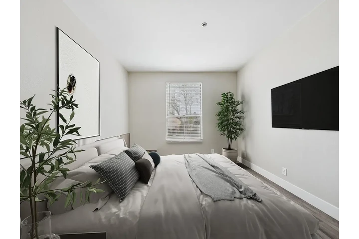 $2300 : 2bed 1ba available for rent image 4