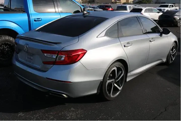 $23673 : Honda Accord 2022 Sport 4dr image 6