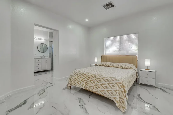 $1350 : North Las Vegas -Renta image 5