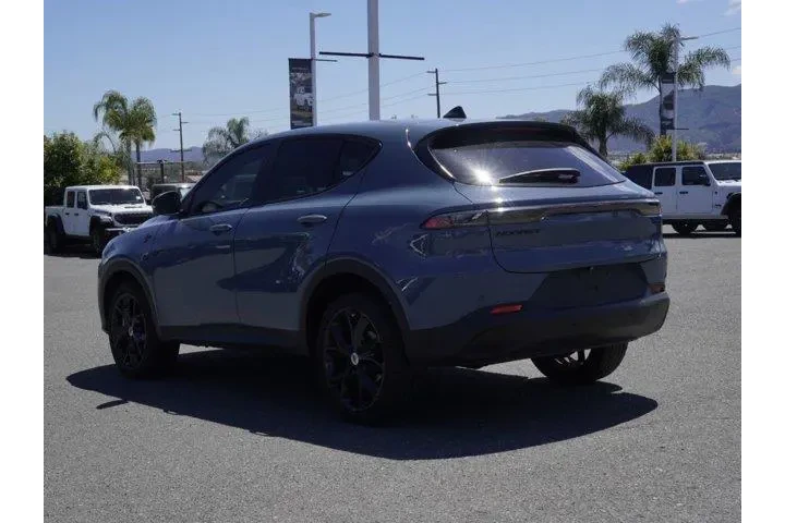 $24133 : Dodge Hornet 2024 AWD GT 4dr image 6