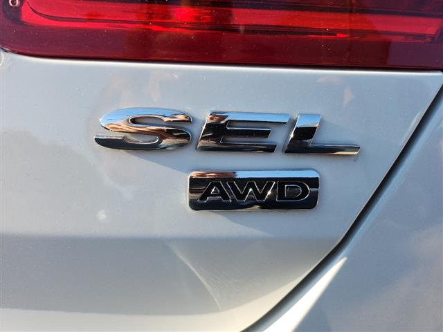 2013 Taurus SEL AWD image 5