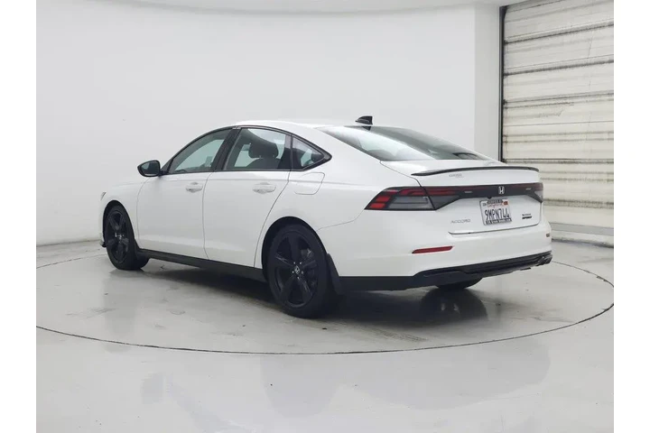 $32998 : Honda Accord Hybrid 2024 Spo image 2