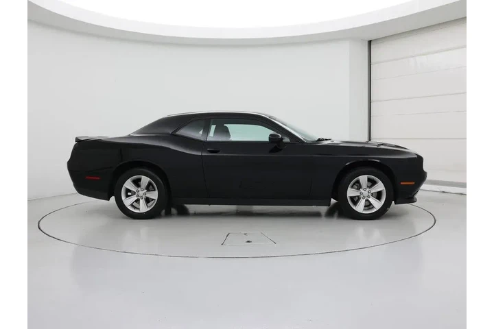 $23998 : Dodge Challenger 2023 SXT 2d image 7