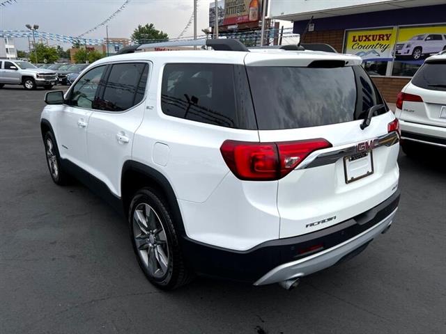 $25849 : 2018 GMC Acadia AWD 4dr SLT w image 3