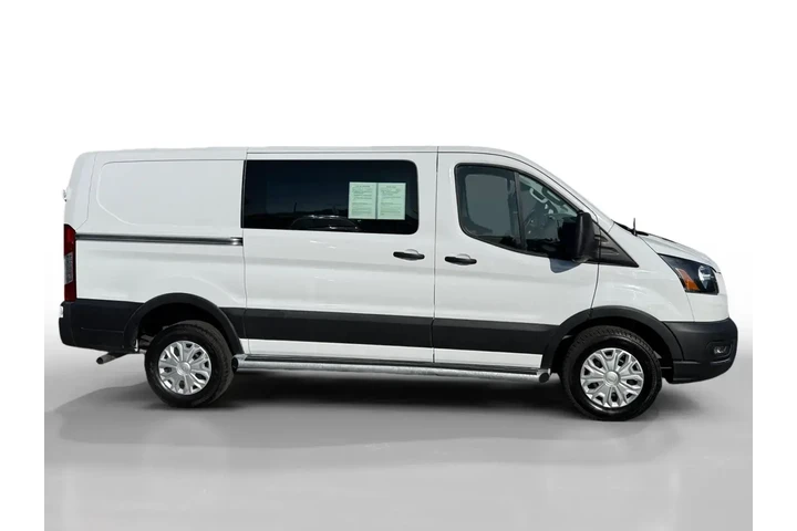 $34553 : Ford Transit 2024 250 3dr LW image 6