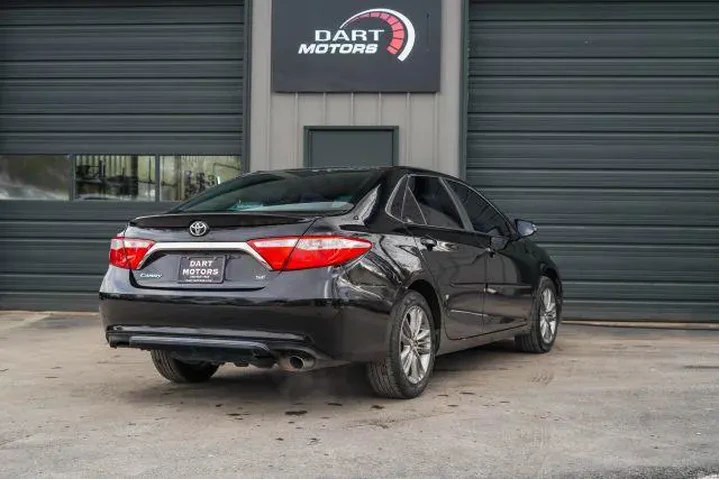 $12999 : Toyota Camry 2017 SE 4dr Sed image 6