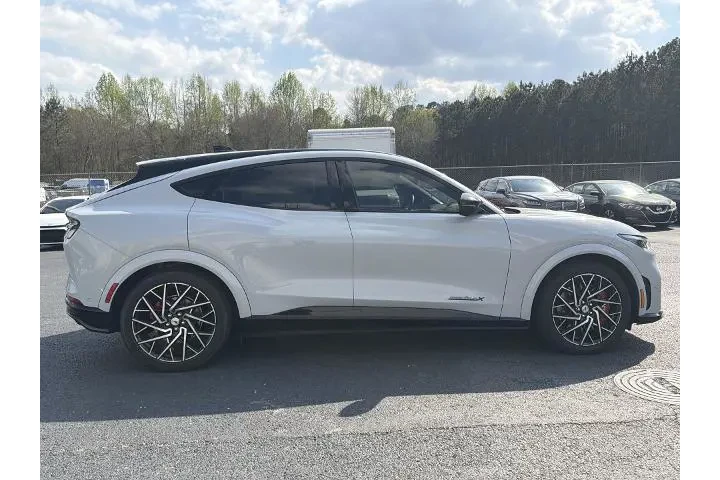 $34786 : Ford Mustang Mach-E 2023 AWD image 8