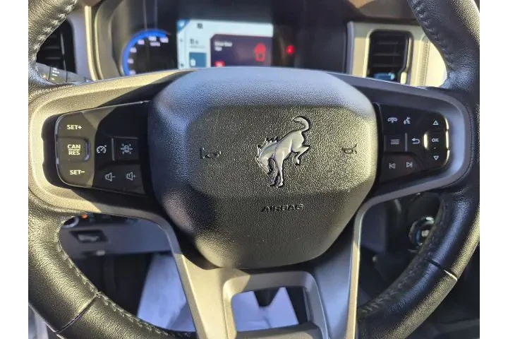 $37486 : Ford Bronco 2023 4x4 Outer B image 9