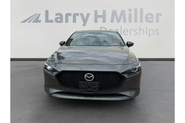 Mazda Mazda3 Hatchback 2021 image 8