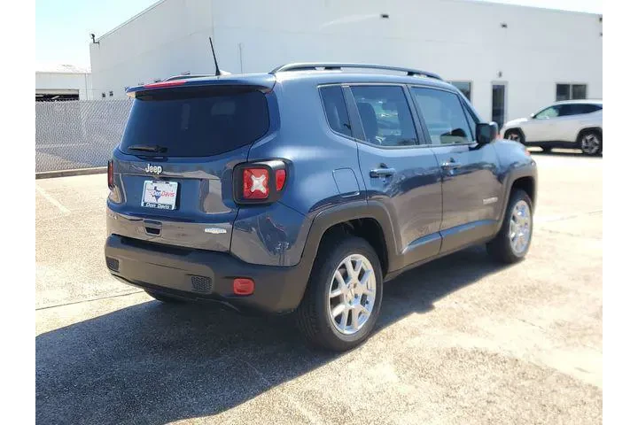 $18988 : Jeep Renegade 2022 4x4 Latit image 3