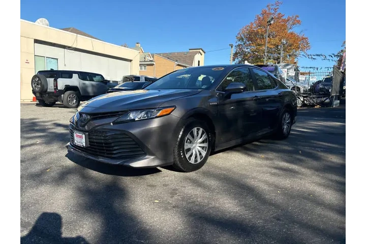 $21999 : 2020 Camry Hybrid LE image 4