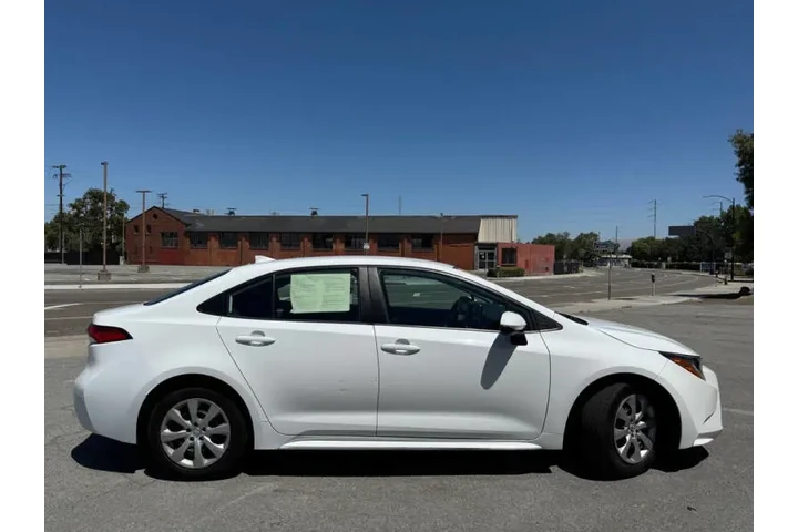 $18499 : 2021 Corolla LE image 5