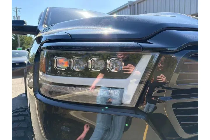 $35228 : Ram 1500 2020 4x4 Big Horn 4 image 9