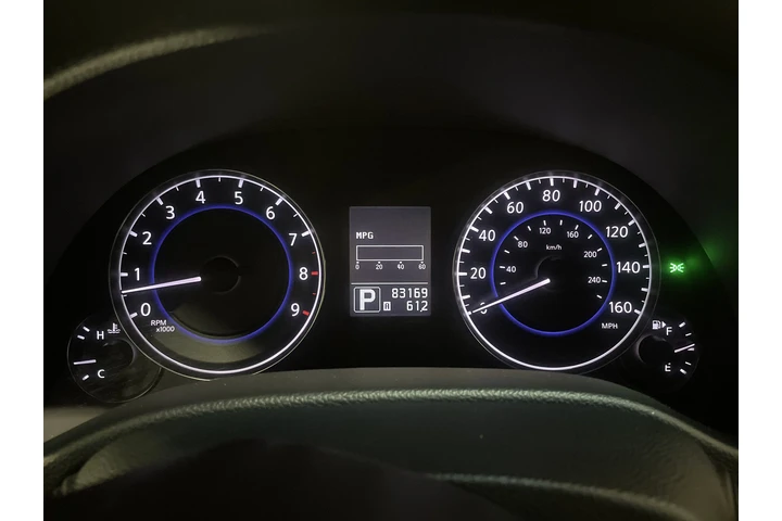 $7000 : 2015 Infiniti Q40 image 9
