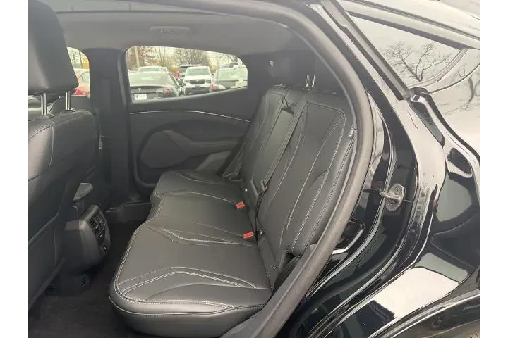 $27000 : Ford Mustang Mach-E 2024 Pre image 7