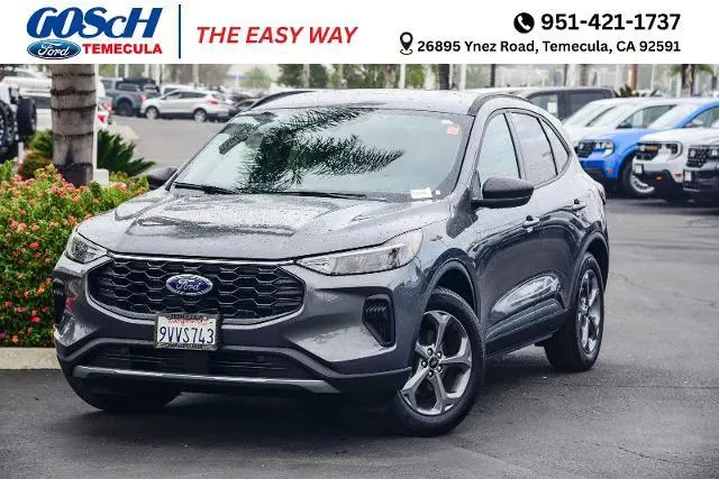 $33690 : Ford Escape 2025 ST-Line 4dr image 1