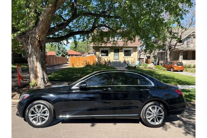 $14995 : 2015 Mercedes-Benz C 300 Luxu image 3