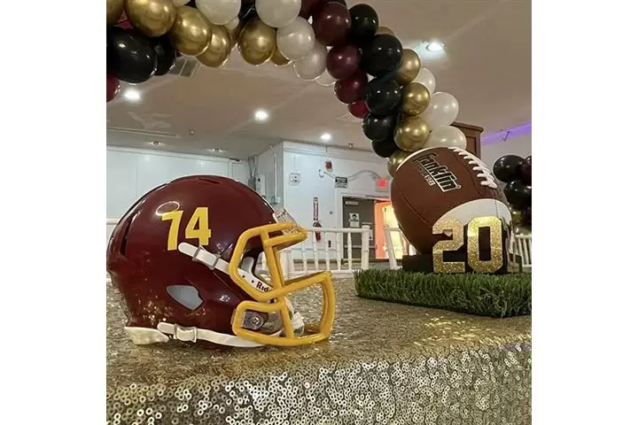 SALÓN DE FIESTAS image 6