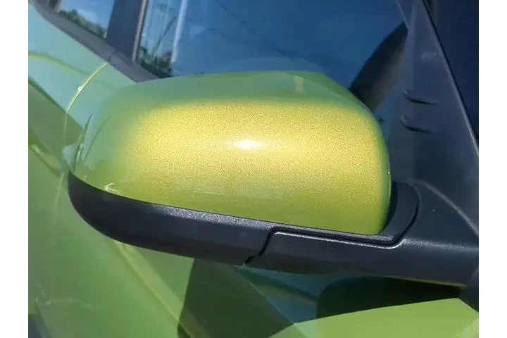 $16554 : Hyundai VENUE 2023 SEL 4dr C image 10