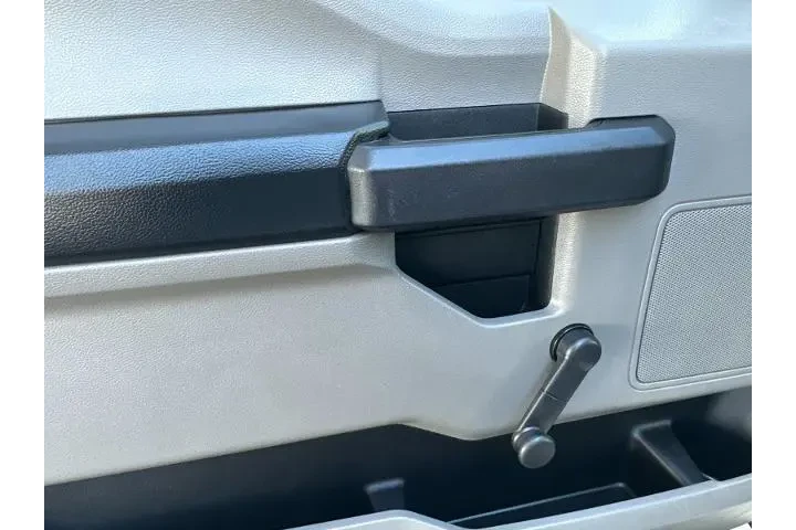 $18990 : Ford F-150 2016 4x2 XL 2dr R image 10