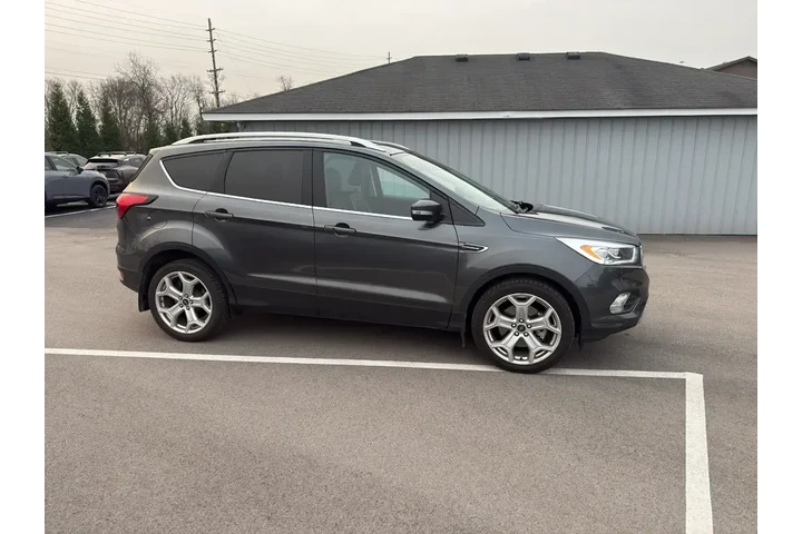 $16516 : Ford Escape 2019 AWD Titaniu image 9