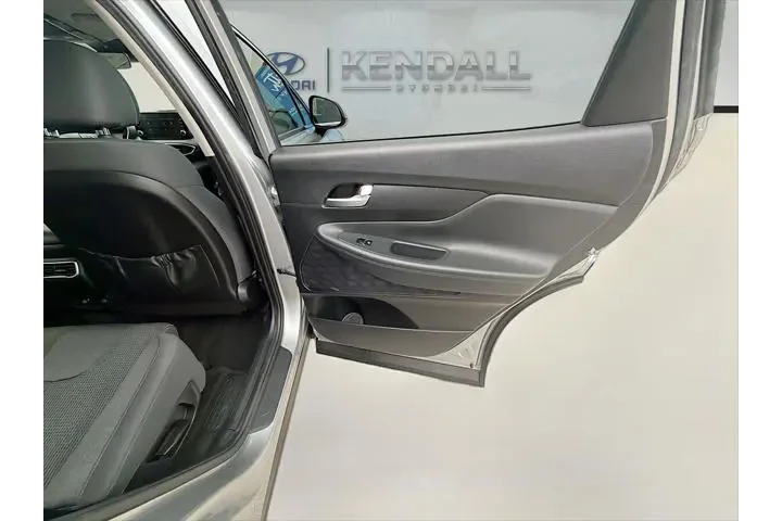 $17888 : Hyundai SANTA FE 2022 SEL 4d image 7