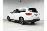 $23998 : Nissan Pathfinder 2019 Plati thumbnail