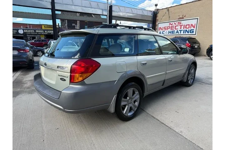 $6995 : 2005 Outback 3.0R L.L.Bean Ed image 7
