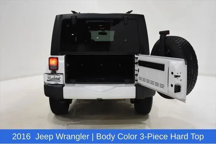 $14330 : Jeep Wrangler Unlimited 2016 image 6