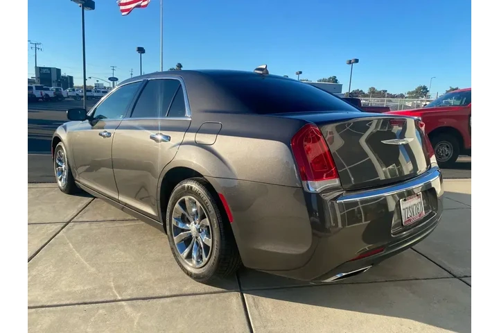 $14488 : Chrysler 300 2016 Limited 4d image 5