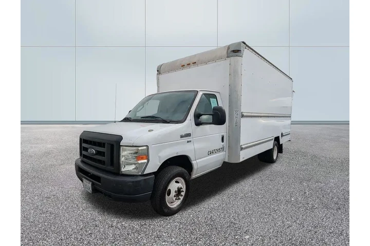 $15575 : Ford E-Series 2011 E-350 SD image 1