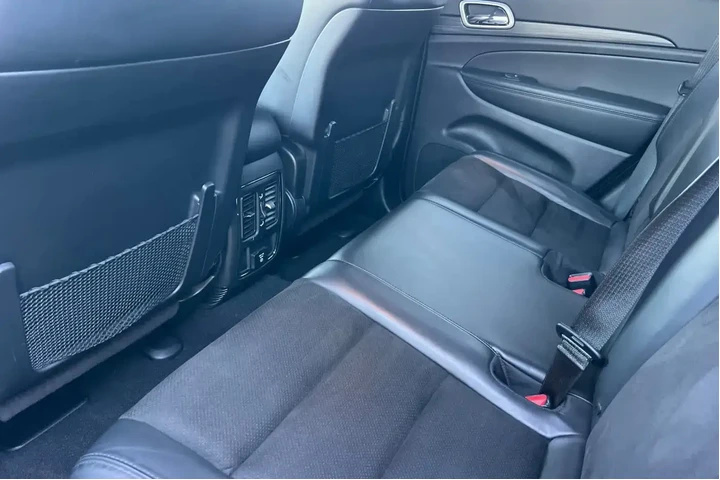 $24500 : Jeep Grand Cherokee 2021 4x2 image 4