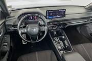 PRE-OWNED 2023 HONDA ACCORD H en Madison WV