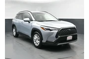 $19995 : Toyota Corolla Cross 2022 LE thumbnail