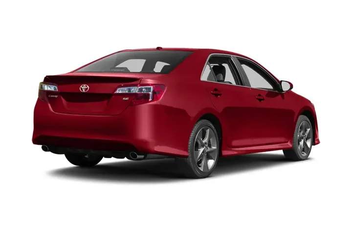 $14296 : 2013 Camry SE image 2