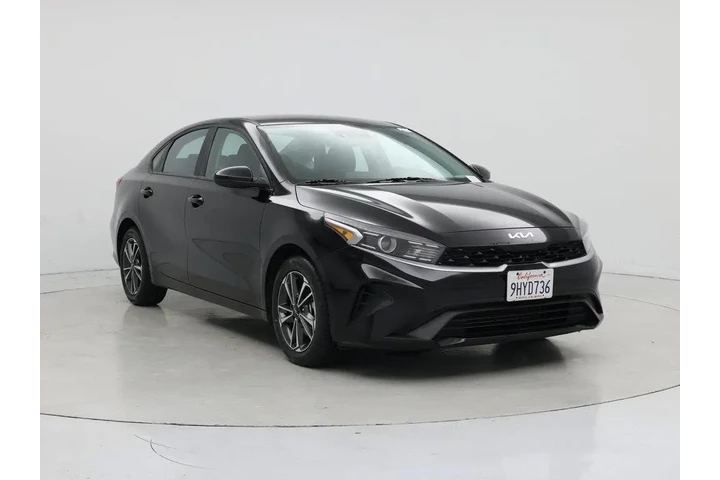 $18998 : Kia Forte 2023 LXS 4dr Sedan image 1