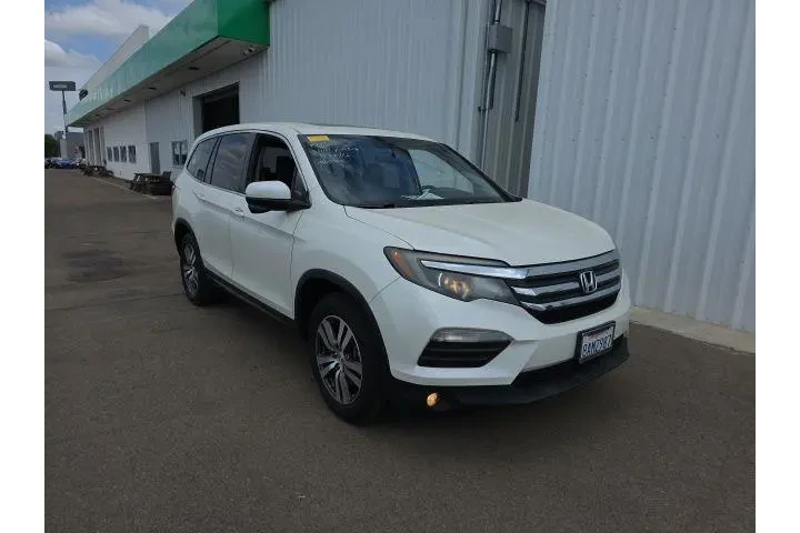 $18900 : Honda Pilot 2017 EX-L 4dr SU image 3