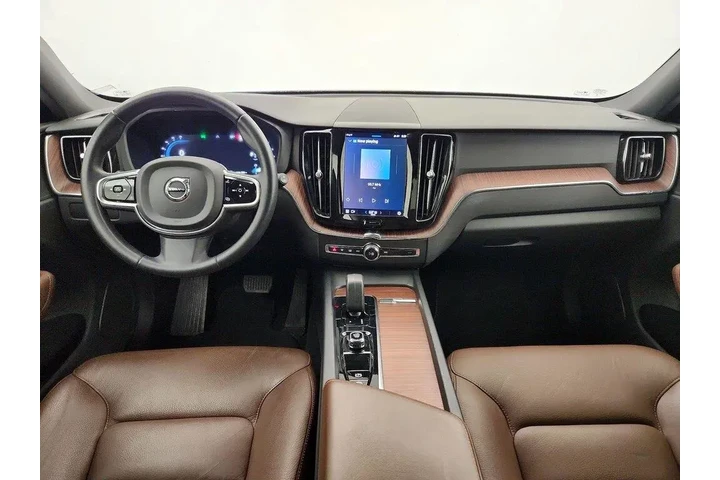 $28998 : Volvo XC60 2023 B5 Plus Brig image 9